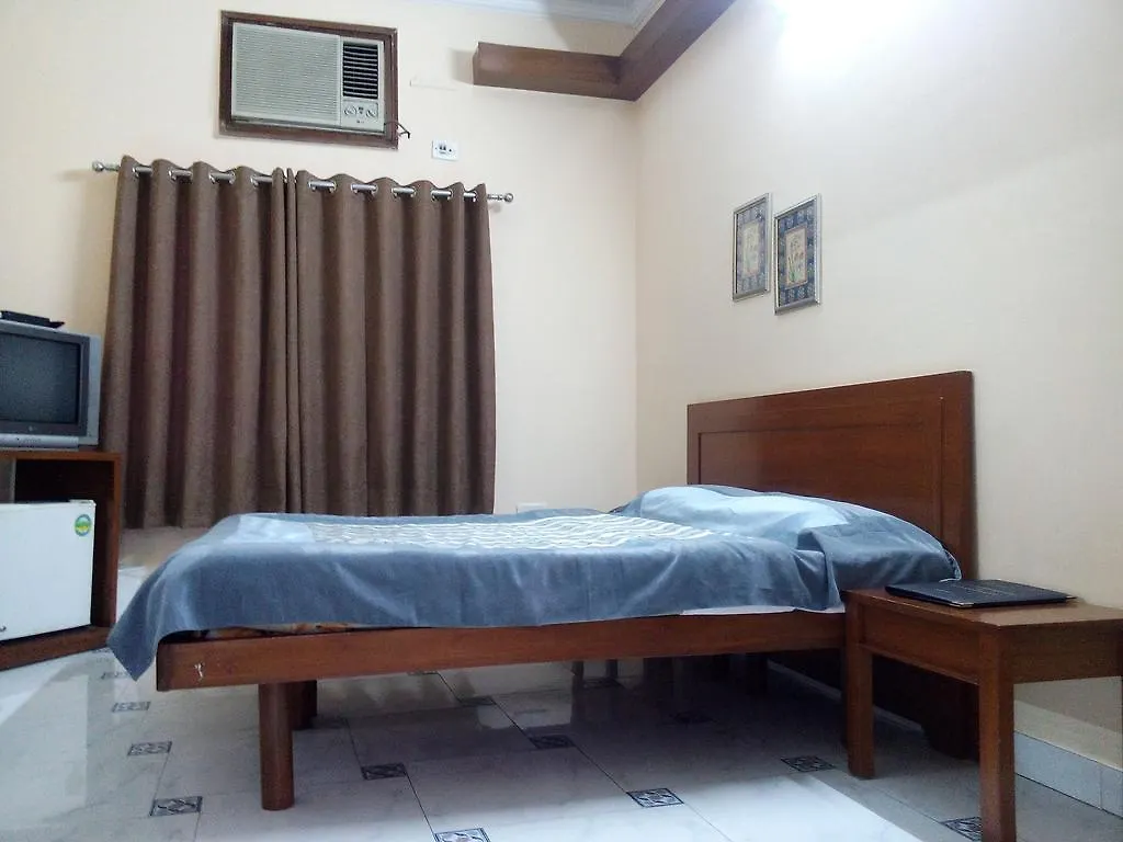 Airport Hotel New Delhi 2*,  India