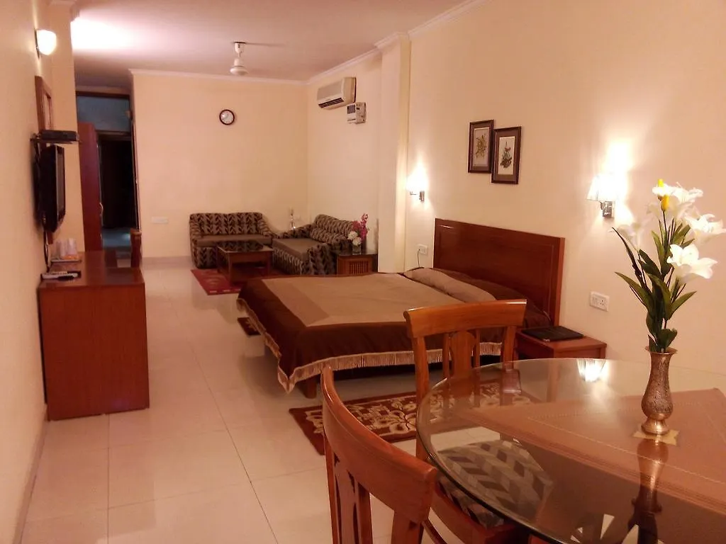 Airport Hotel New Delhi 2*,  India