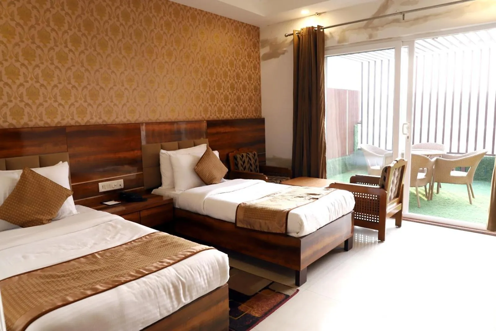 Airport Hotel Yeni Delhi